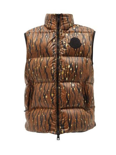 Moncler Sumida Camouflage-print Quilted Nylon-laqué Gilet In Brown