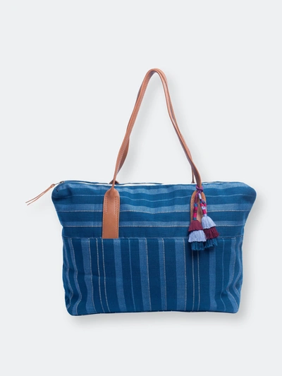 Mercado Global Soledad Weekender In Blue