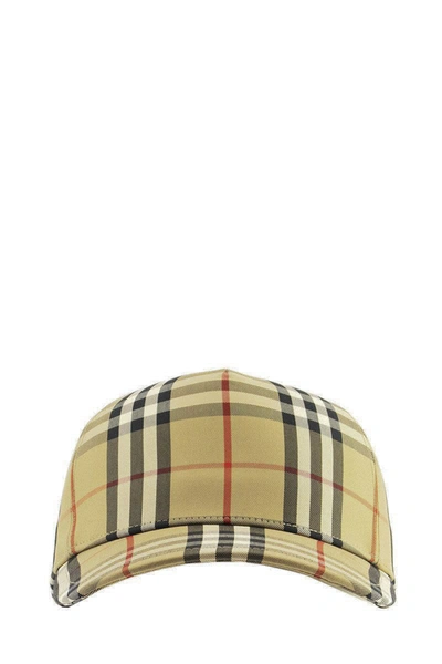 Burberry Trucker Cap In Archive Beige