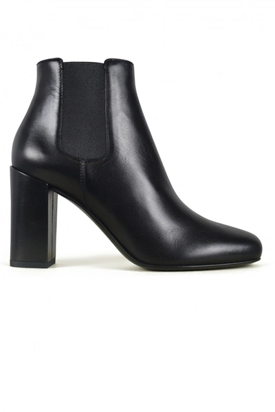 Saint Laurent Chelsea Babies 90 Boots In Black