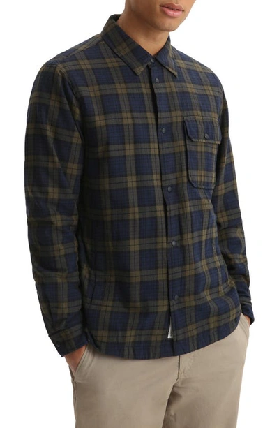 Woolrich Traditional Madras Lightly Padded Cotton Flannel Overshirt In Green Check