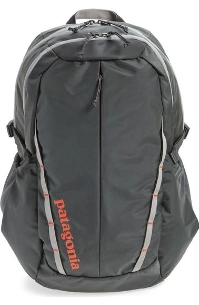 Patagonia 28l Refugio Backpack - Grey In Forge Grey