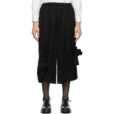 Wool Gabardine Curved Leg Cropped Pants in Navy | Comme des