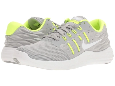Nike - Lunarstelos (wolf Grey/white/volt/pure Platinum) Women's Running Shoes