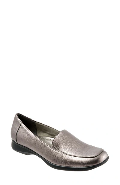 Trotters Jenn Womens Round Toe Loafers In Silver