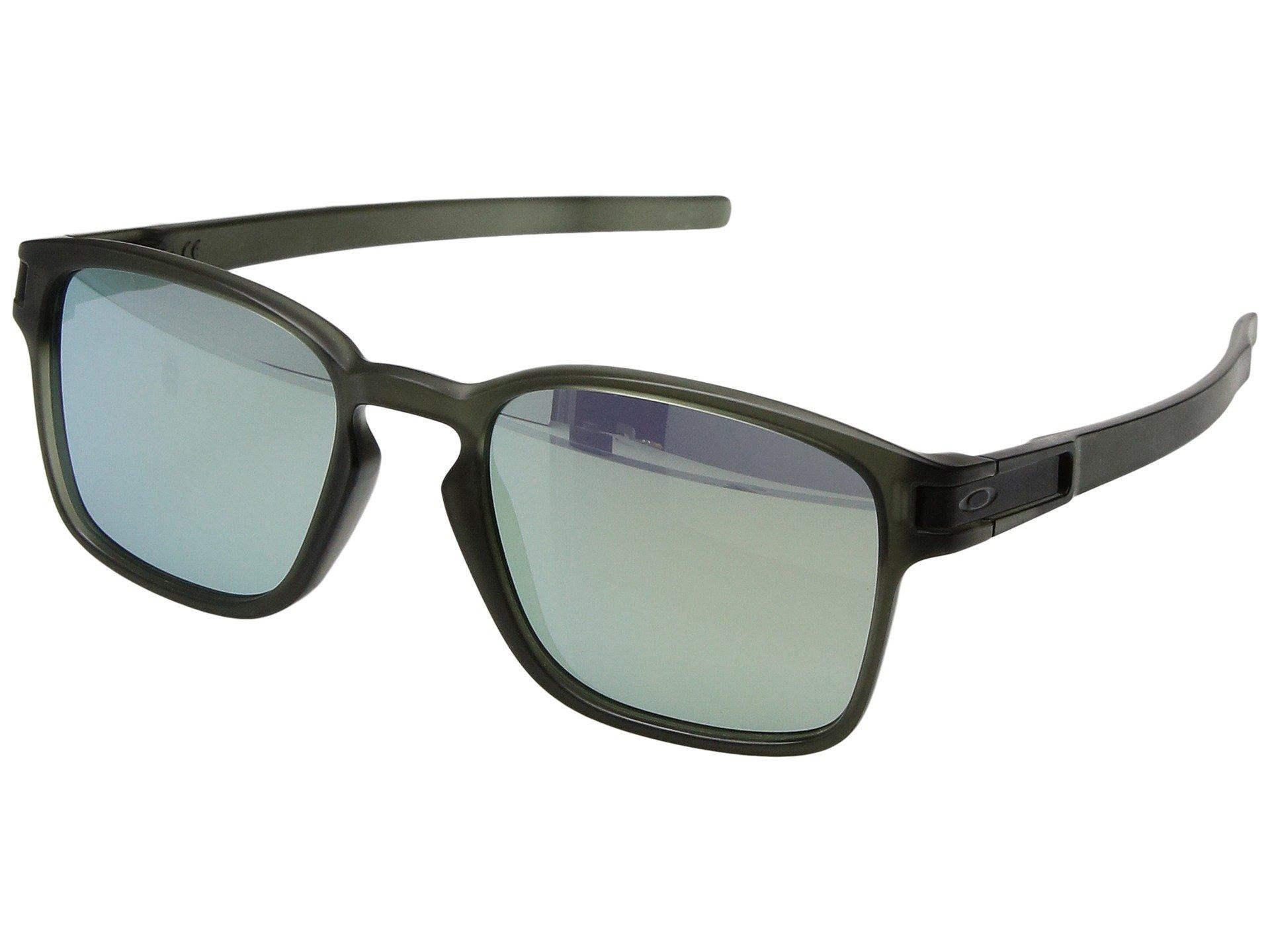 oakley latch squared