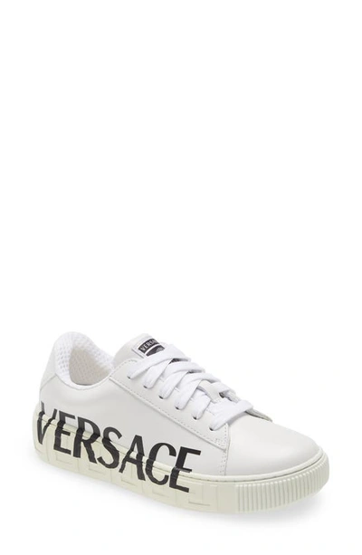 Versace Kid's Greca Logo Leather Low-top Sneakers, Toddlers In White
