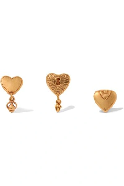 Chloé Collected Hearts Set Of Three Earrings In Gold