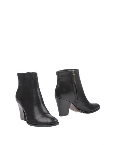 Aerin Ankle Boot In Black