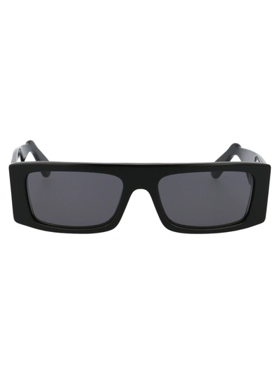 Gcds Gd0009 Sunglasses In 01a Black