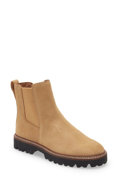 Madewell The Citywalk Lug Sole Chelsea Boot In Earthen Sand