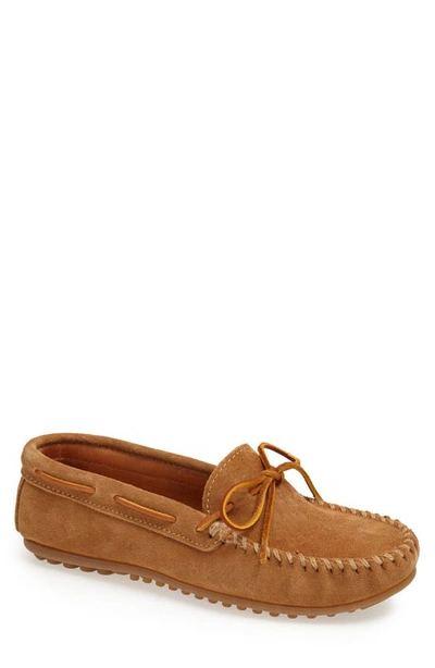 Minnetonka Suede Driving Shoe In Taupe