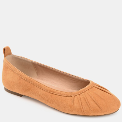 Journee Collection Tru Comfort Foam Tannya Flat In Brown