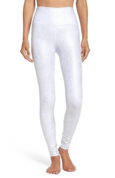 Alo Yoga Airbrush High Waist Leggings In Slate Metallic/ White