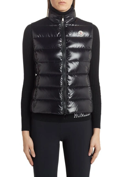 Moncler Ghany Short Shiny Nylon Down Vest In Black