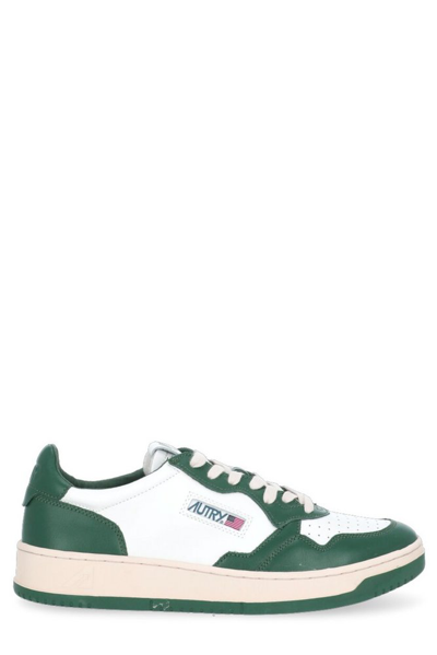 Autry Medalist Low-top Sneakers In Green