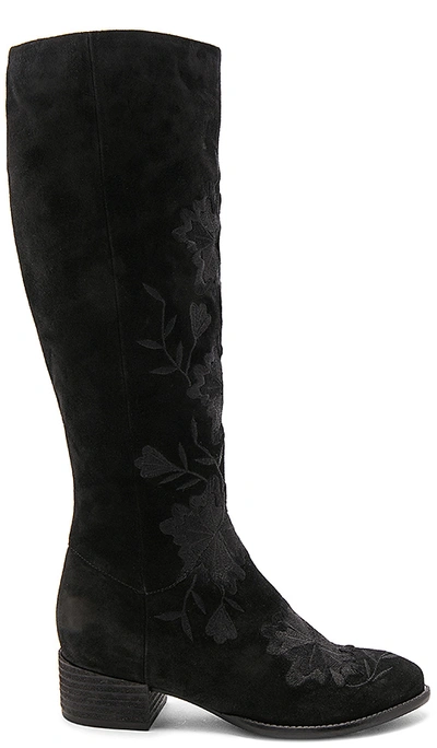Seychelles Callback Embroidered Boot In Black