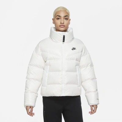 Nike Women's  Sportswear Therma-fit City Series Jacket In White