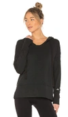 Alo Yoga Fluid Tunic Long Sleeve Top In Black