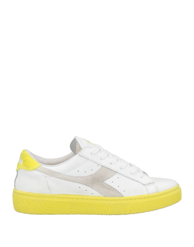 Diadora Sneakers In Yellow