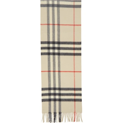 Burberry The Classic Cashmere Scarf In Check In 2501b Stone