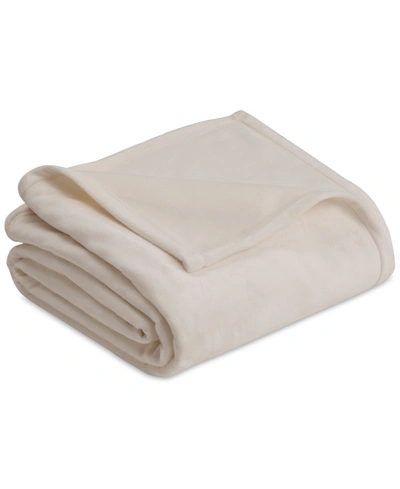 Vellux Plush Knit Full/queen Blanket Bedding In Ivory
