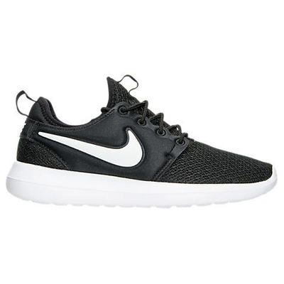 Nike Women's Roshe Two Casual Shoes, Black