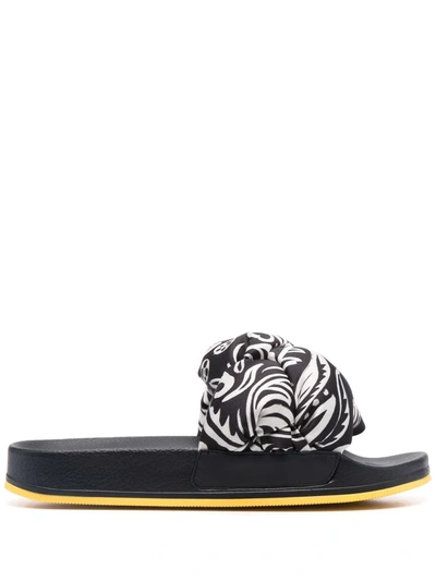 La Doublej Treccia Embroidered Slides In Black