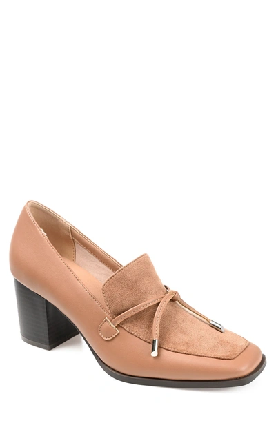 Journee Collection Crawford Vegan Leather Pump In Taupe