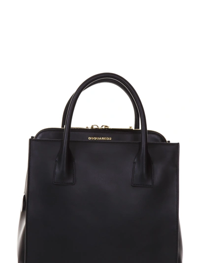 Dsquared2 Leather Deana Handbag In Black