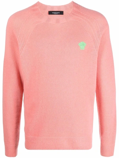 Versace Crewneck Brand-embroidered Cashmere And Wool-blend Jumper In Pink