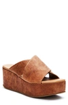 Matisse Holden Platform Slide Sandal In Tan