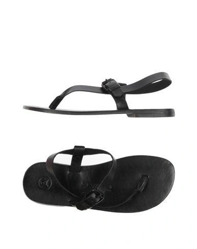Álvaro González Toe Strap Sandals In Black