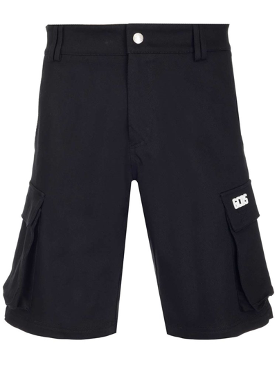 Gcds Logo-print Cargo Shorts In Black
