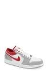 Jordan 1 Low Se Sneaker In 016 Smoke Grey/ Red-white