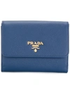 Prada Portemonnaie Mit Logo-schild - Blau In Blue