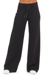 Spanxr Wide Leg Pants In Very Black