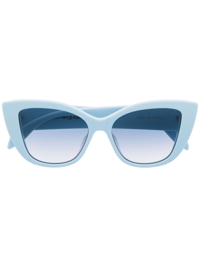 Alexander Mcqueen Gradient Cat-eye Frame Sunglasses In Blue