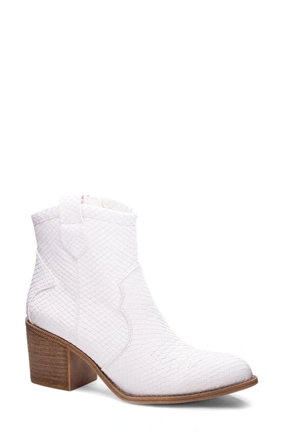 Dirty Laundry Women's Unite Western Booties Women's Shoes In White