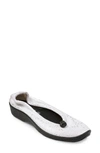 Arcopedico L15 Ballet Flat In White Sparkle