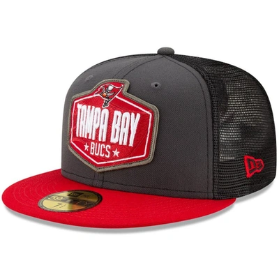 New Era Tampa Bay Buccaneers 2021 Draft 59fifty Cap In Graphite,black,red