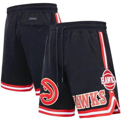 Pro Standard Men's Black Atlanta Hawks Chenille Shorts