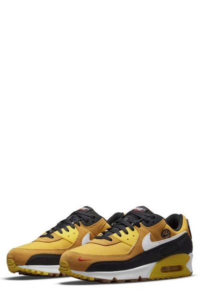 Nike Air Max 90 Se Sneaker In Yellow/ White