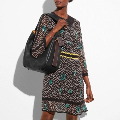 Coach Bandit Hobo 39 In Natural Pebble Leather In Light Antique