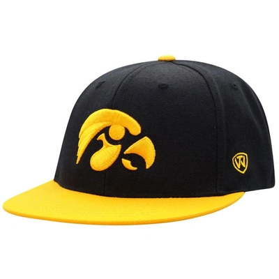 Top Of The World Men's  Black, Gold Iowa Hawkeyes Team Color Two-tone Fitted Hat In Black,gold