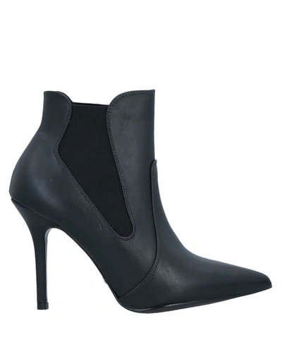Gaudì Ankle Boots In Black