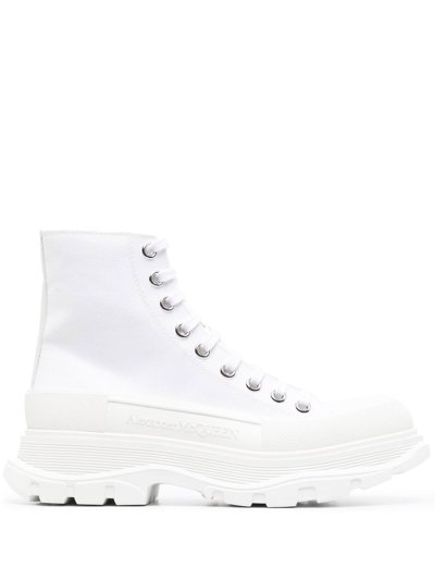 Alexander Mcqueen Tread Slick Leather Ankle Boots In White