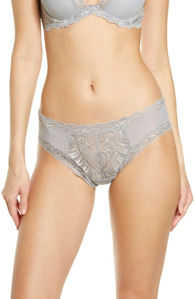 Natori Feathers Hipster Briefs In Stone/fog