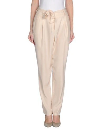 Alice & Trixie Casual Pants In Beige