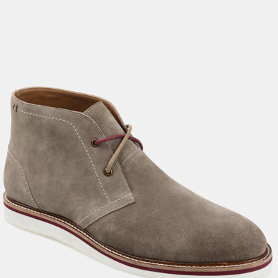 Thomas & Vine Thomas And Vine Keegan Wide Width Plain Toe Chukka Boot In Grey